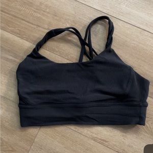 Black Lululemon sports bra